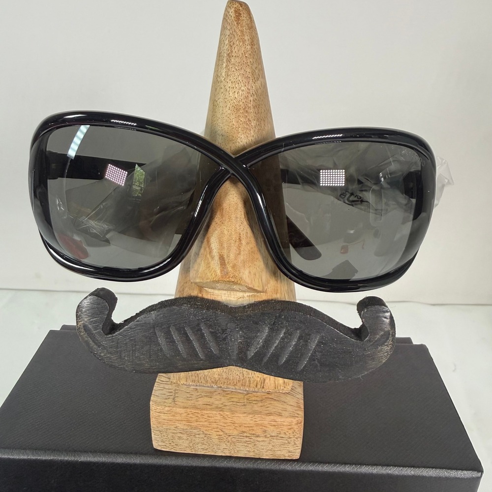 Tom Ford Fernanda TF1069 01A Black Butterfly Sunglasses Made in Italy NEW - Picture 2 of 15